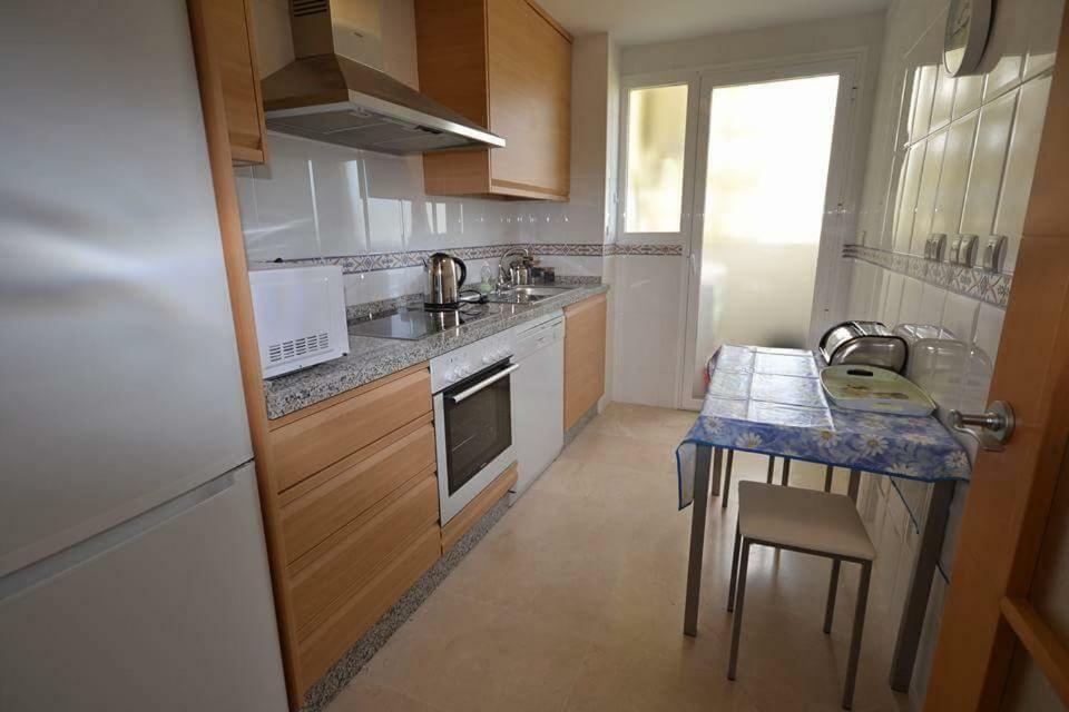 Residential Duquesa Leilighet San Luis de Sabinillas Eksteriør bilde
