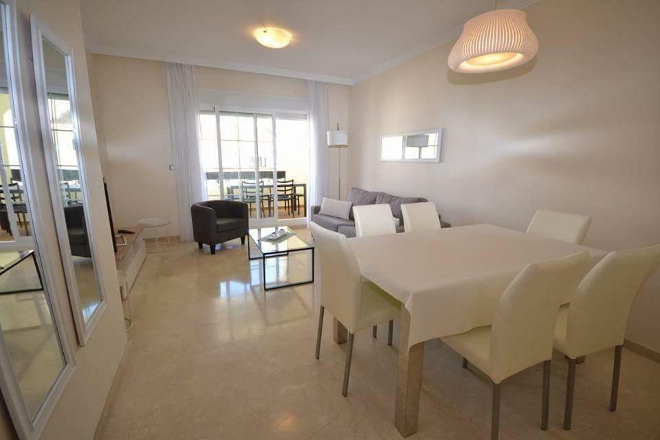 Residential Duquesa Leilighet San Luis de Sabinillas Eksteriør bilde